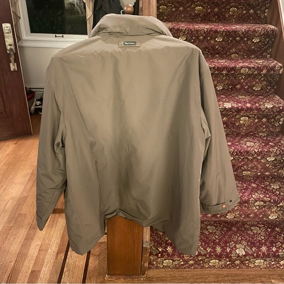 Henry Cotton’s Reversible Jacket - Picture 2 of 3